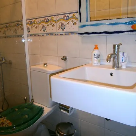 Vista Villa *